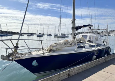 Kata Kata au quai R à La trinité sur mer